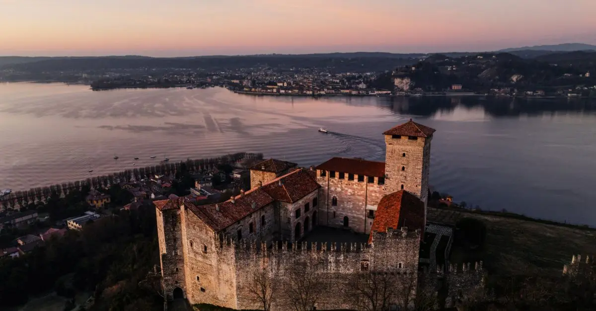 10 Esperienze Indimenticabili da Provare durante i tuoi Viaggi