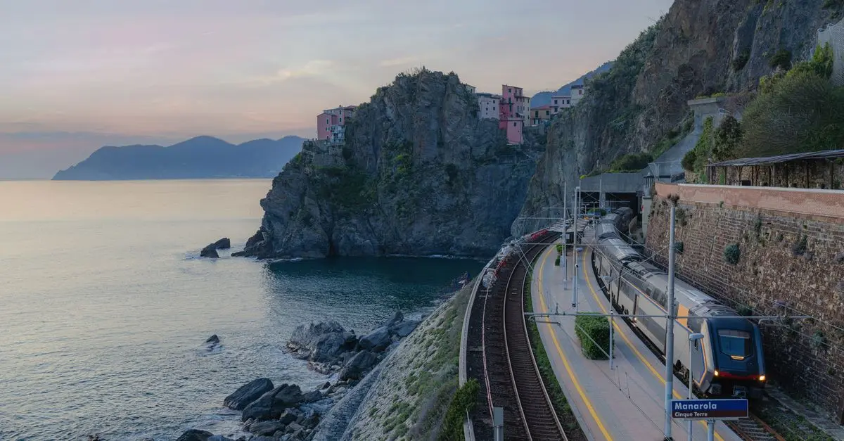 Guida Completa ai Viaggi in Treno in Italia: Cosa Sapere
