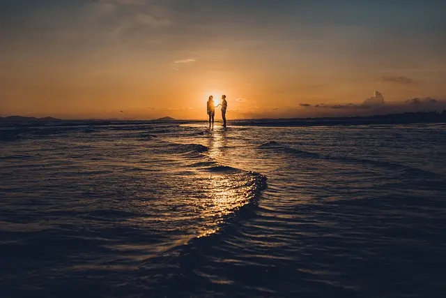 Guida Pratica per Organizzare un Weekend Romantico