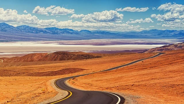 10 Consigli per Pianificare un Viaggio Sostenibile e Responsabile