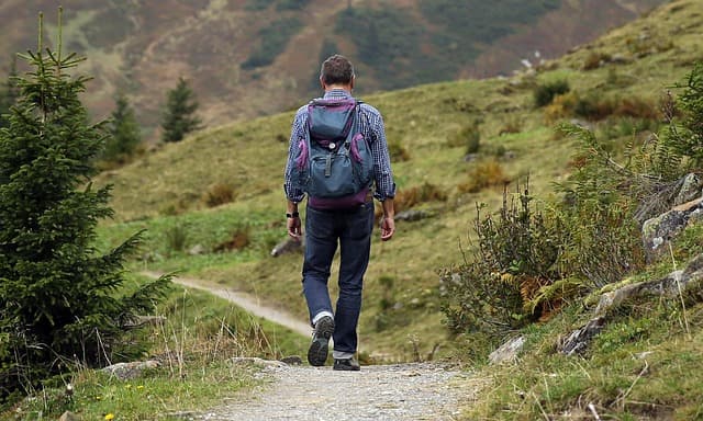Come Pianificare un Viaggio Avventuroso: Guida Pratica